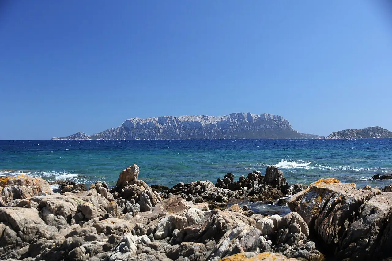Tavolara — Punta Coda Cavallo